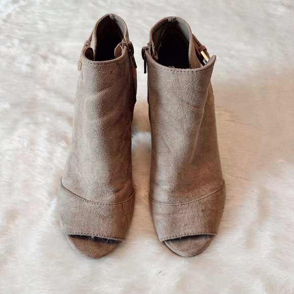 APT9 Open Toe Suede Ankle Boots - Picture 2 of 3